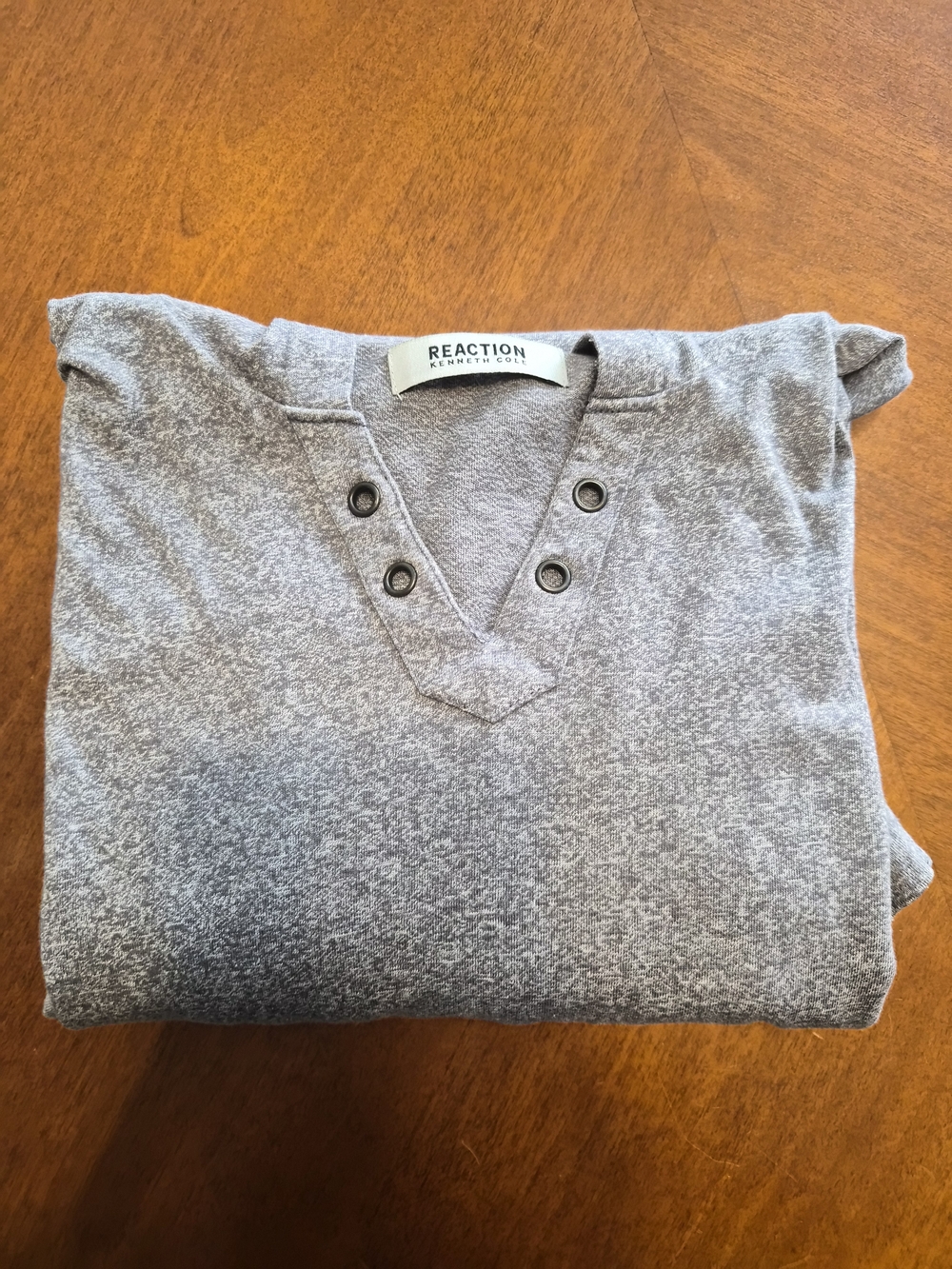 Reaction Kenneth Cole Men's Gray Henley Sweater (08)